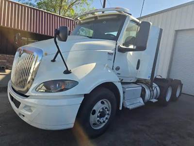 International RH613 Salvage Truck