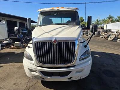 International RH613 Salvage Truck