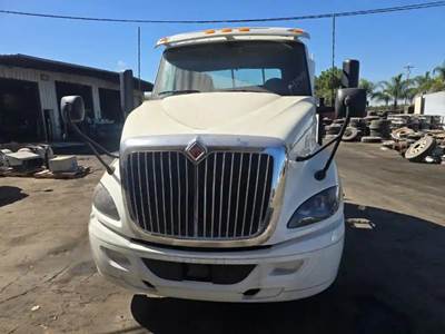 International RH613 Salvage Truck