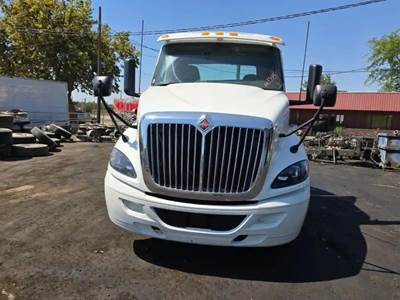 International RH613 Salvage Truck