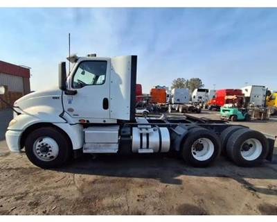 International RH613 Salvage Truck