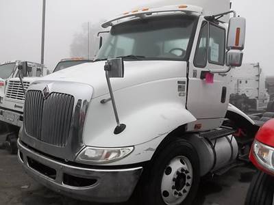 International TranStar 8600 Salvage Truck
