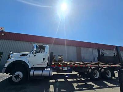International WorkStar 7400 Salvage Truck