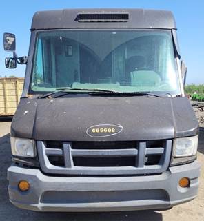 Isuzu Reach Salvage Truck