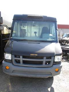 Isuzu Reach Salvage Truck