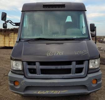 Isuzu Reach Salvage Truck