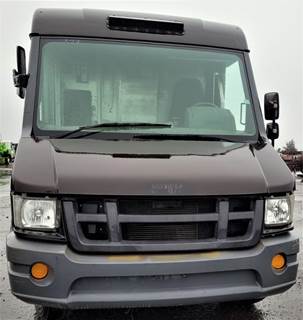 Isuzu Reach Salvage Truck