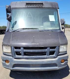 Isuzu Reach Salvage Truck