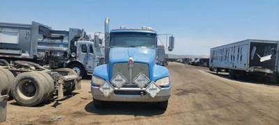 Kenworth T300 Salvage Truck