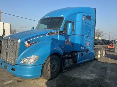 Kenworth T680 Salvage Truck