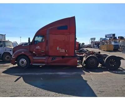 Kenworth T680 Salvage Truck