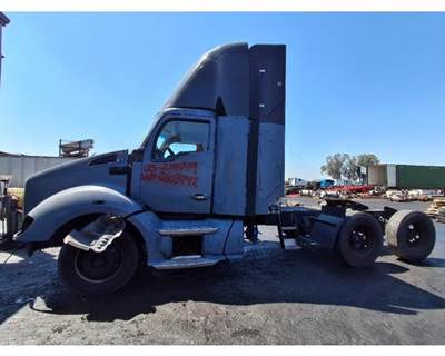 Kenworth T680 Salvage Truck