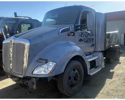 Kenworth T680 Salvage Truck