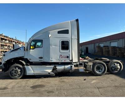 Kenworth T680 Salvage Truck