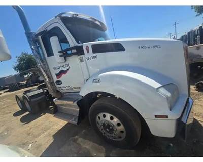 Kenworth T880 Salvage Truck