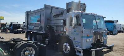 Peterbilt 320 Salvage Truck