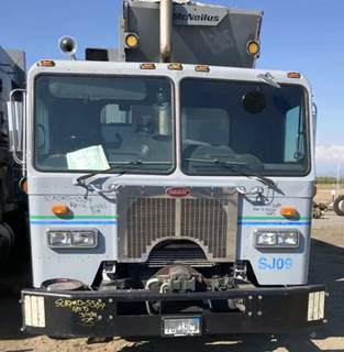 Peterbilt 320 Salvage Truck