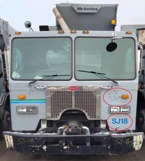 Peterbilt 320 Salvage Truck