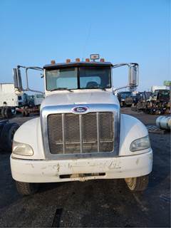 Peterbilt 348 Salvage Truck