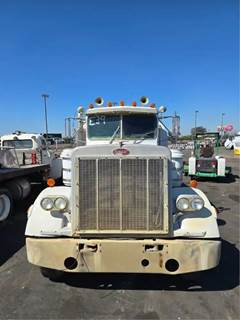 Peterbilt 359 Salvage Truck