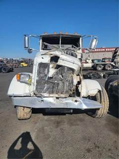Peterbilt 365 Salvage Truck