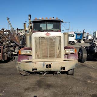 Peterbilt 379 Salvage Truck
