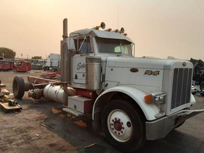 Peterbilt 379 Salvage Truck