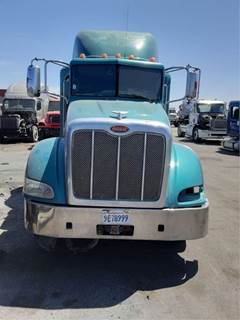 Peterbilt 384 Salvage Truck