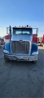 Peterbilt 384 Salvage Truck