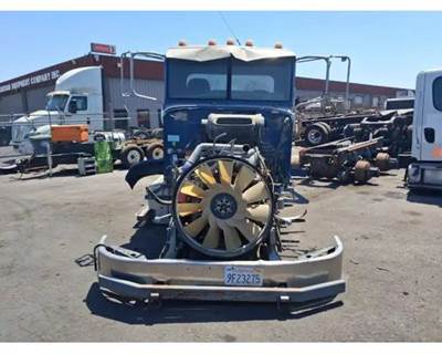 Peterbilt 384 Salvage Truck