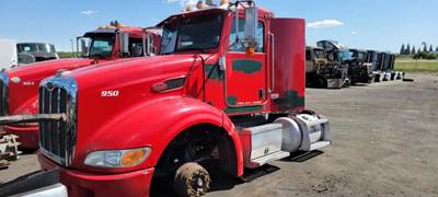 Peterbilt 386 Salvage Truck