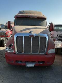 Peterbilt 387 Salvage Truck