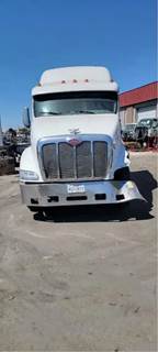Peterbilt 387 Salvage Truck