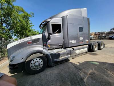Peterbilt 579 Salvage Truck