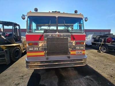 Spartan FA20-2142 Salvage Truck