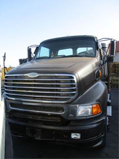 Sterling A9500 Salvage Truck
