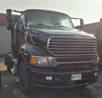 Sterling A9500 Salvage Truck