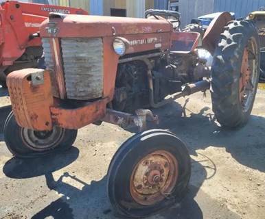 1960 MASSEY FURGUSON				
MODEL: 65				
VIN: CNM678146				
ESN: 2812664				
CARB