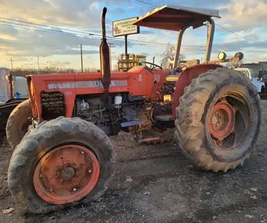 1990 Kubota M8030DT				
VIN: M8030DT-70954			
Engine Model: V-4300-1A				
CARB