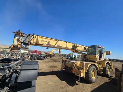 1994 Grove RT-422 Crane 
6,164 Hours
Cummins 4B3.9T, 100 HP, S/N 60115842, CPL