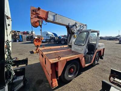 1989 Shuttlelift 3330C Crane
B3.9 , 80 HP, S/N 44328707, CPL-591, Running