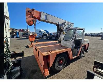 1989 Shuttlelift 3330C Crane
B3.9 , 80 HP, S/N 44328707, CPL-591, Running