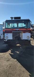 Volvo / WhiteGMC Expeditor Salvage Truck