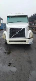 Volvo VNL Salvage Truck