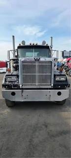 Western Star 4964-2 Salvage Truck