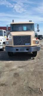 White WG Salvage Truck