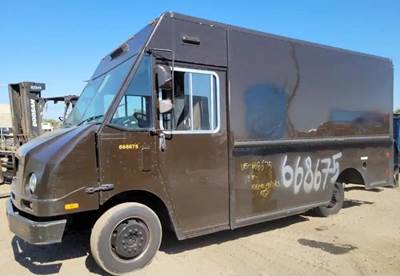 Workhorse W42 Salvage Truck