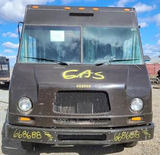 Workhorse W42 Salvage Truck