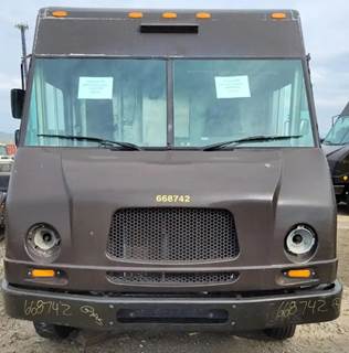 Workhorse W42 Salvage Truck