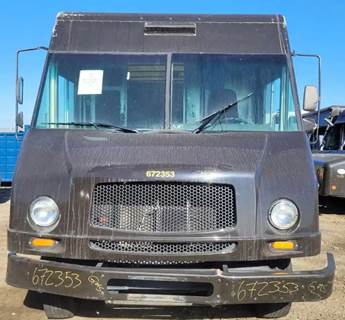 Workhorse W42 Salvage Truck